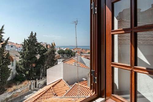 Sesimbra Townhouse | 3 bedroom house in Sesimbra