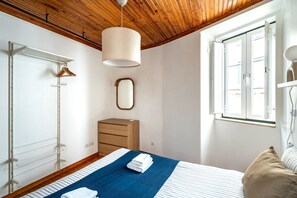 2 soverom, strykejern/-brett, wi-fi (inkludert) og sengetøy