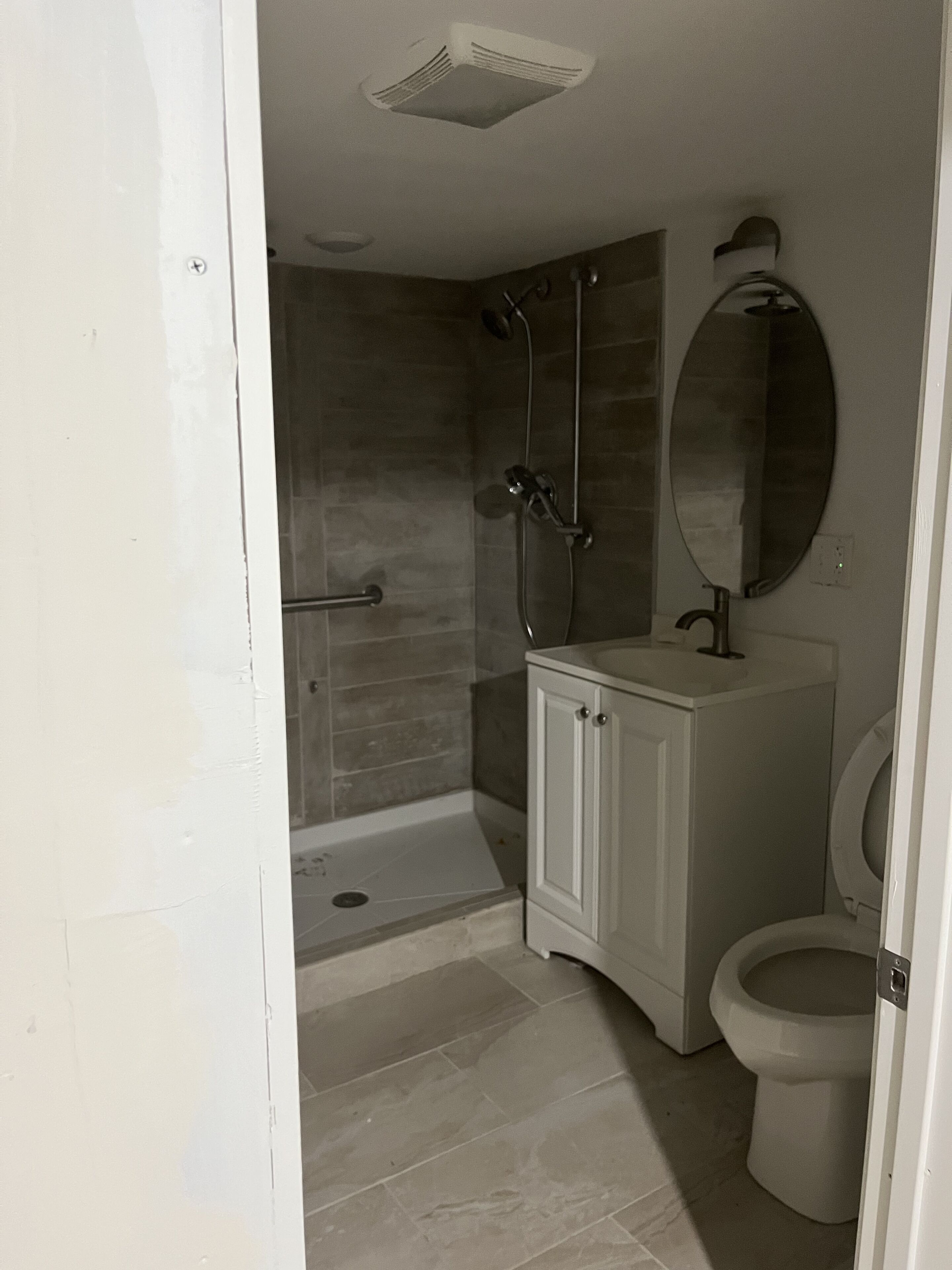 Shower, towels, toilet paper