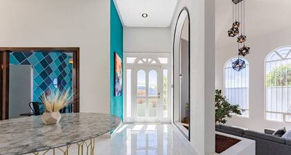 VH | Private room Querétaro | wifi and rooftop | 145