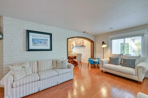 TV connectée, cheminée, imprimantes