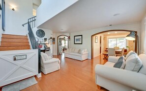 TV connectée, cheminée, imprimantes