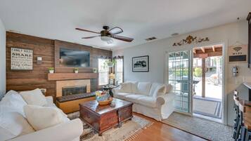 Smart TV, fireplace, printers