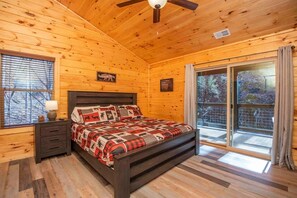 10 habitaciones, tabla de planchar con plancha, wifi y ropa de cama 