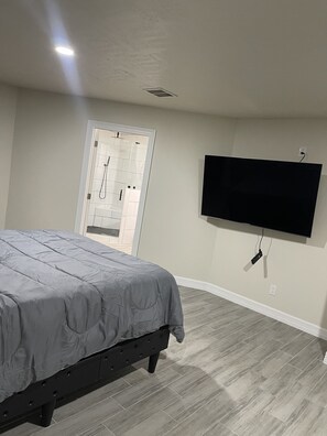 3 habitaciones, wifi gratis y ropa de cama 