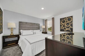 9 Schlafzimmer, Bügeleisen/Bügelbrett, Internetzugang, Bettwäsche