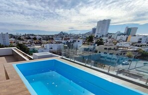 Outdoor pool - Condos FRP (Mazatlán)