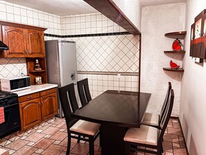 Dining - Beautiful Loft Near Chapultepec (Guadalajara)