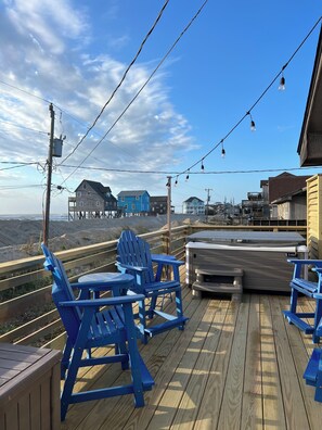 Terrace/patio - Steps from the ocean in the Outer Banks - New Hot Tub, Deck & Dog Run! (Rodanthe)