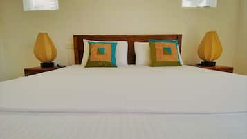 Deluxe Double Room | Desk, soundproofing, free WiFi, bed sheets
