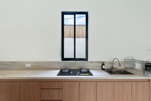 Villa superior, 2 habitaciones | Instalaciones de cocina compartida | Tetera eléctrica 