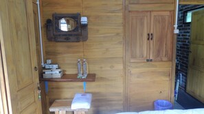 Detall de l'interior