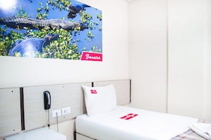 Quarto solteiro luxo | Wi-Fi de cortesia