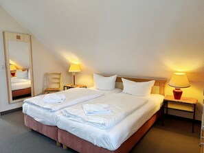 2 chambres, bureau, Wi-Fi, draps fournis