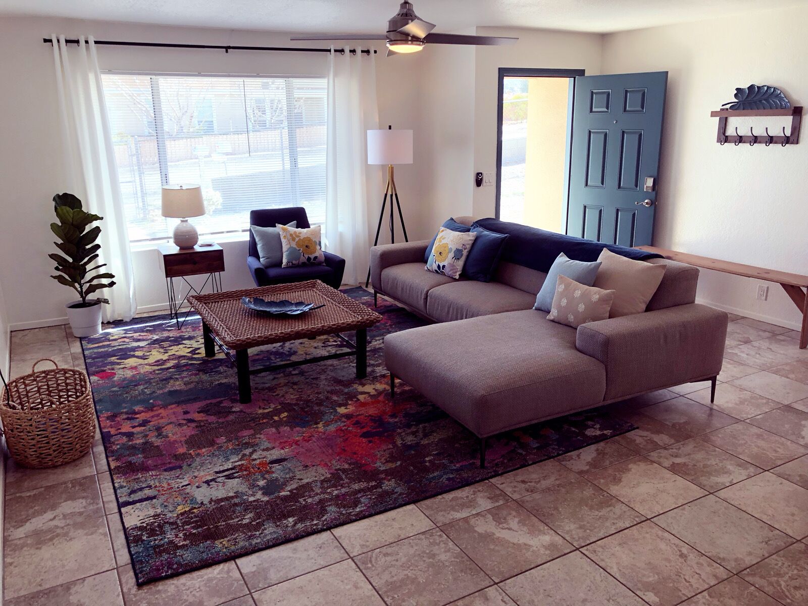 5 Min Walk to Joshua Tree Village w/RV Parking& 15 Min Drive West Park Entrance