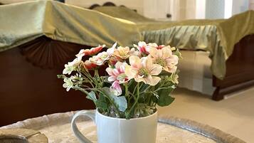 Kamar Deluks | Setrika/meja setrika