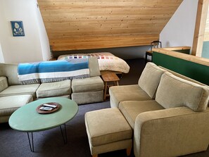 4 chambres, bureau, Wi-Fi gratuit, draps fournis