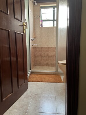 Handtücher, Toilettenpapier