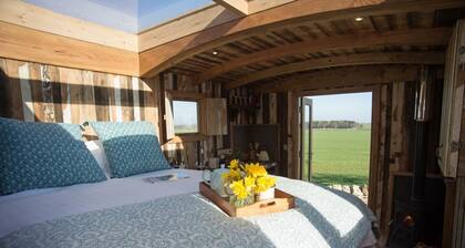 The Sanderling - sleeps 2 guests in 1 bedroom