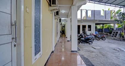 Hotel O Grand Syariah Hagawa Lamongan Near SPORT CENTER LAMONGAN