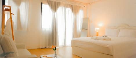 Villa, 2 Bedrooms | 2 bedrooms, premium bedding, Select Comfort beds, free minibar