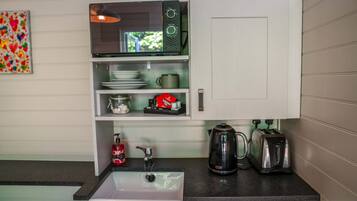 Fridge, microwave, oven, toaster