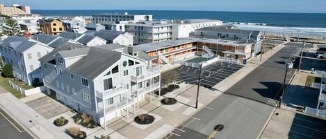 Gratis parkeerplaatsen in de buurt, parkeerplaatsen op het terrein