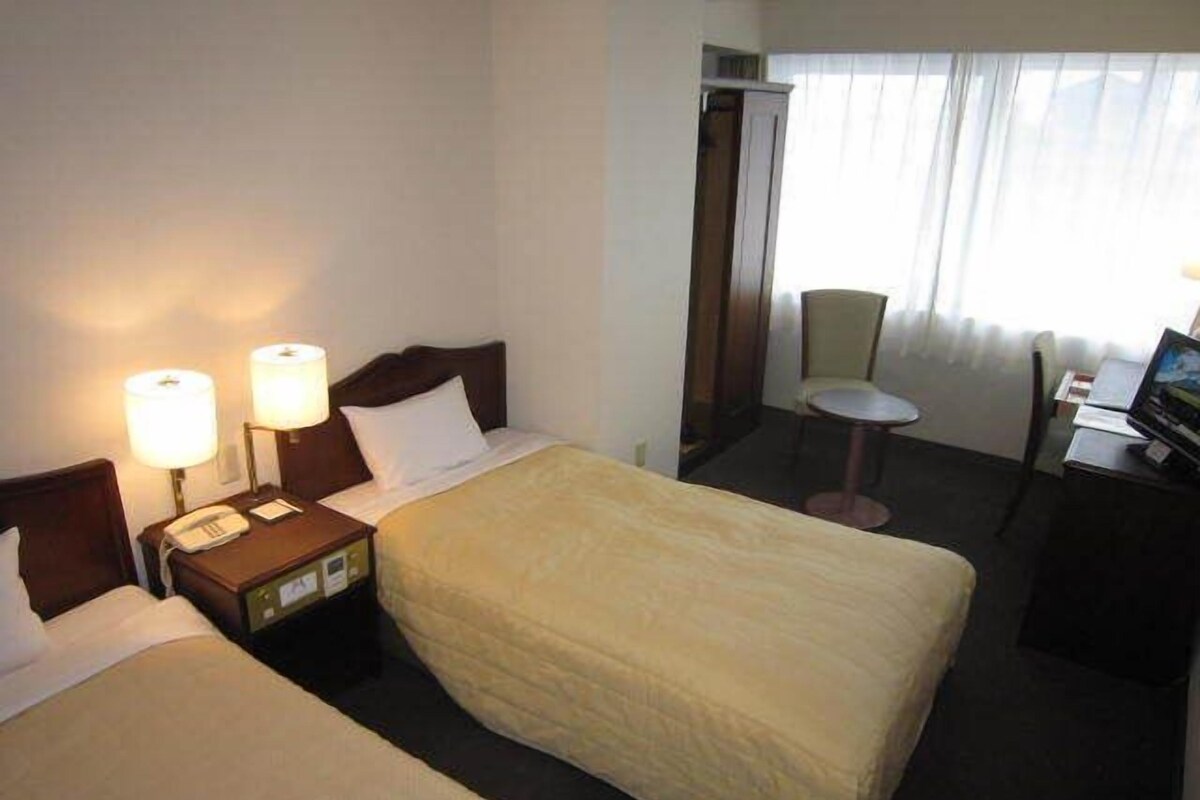 In-room safe, desk, iron/ironing board (on request), WiFi (free)