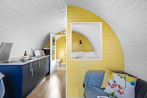 Interior - Honeycrisp Glamping Pod- Free Wi-F, Hot Tub (Wells)