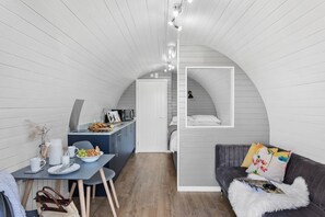 1 soveværelse, internetforbindelse, sengetøj