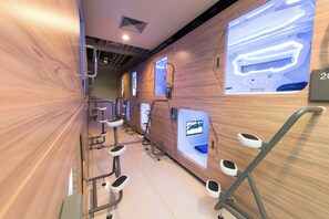 Premier Single Room | Free WiFi, bed sheets