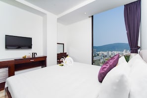Deluxe Double Room | City view - Golden Sun Hotel (Da Nang)