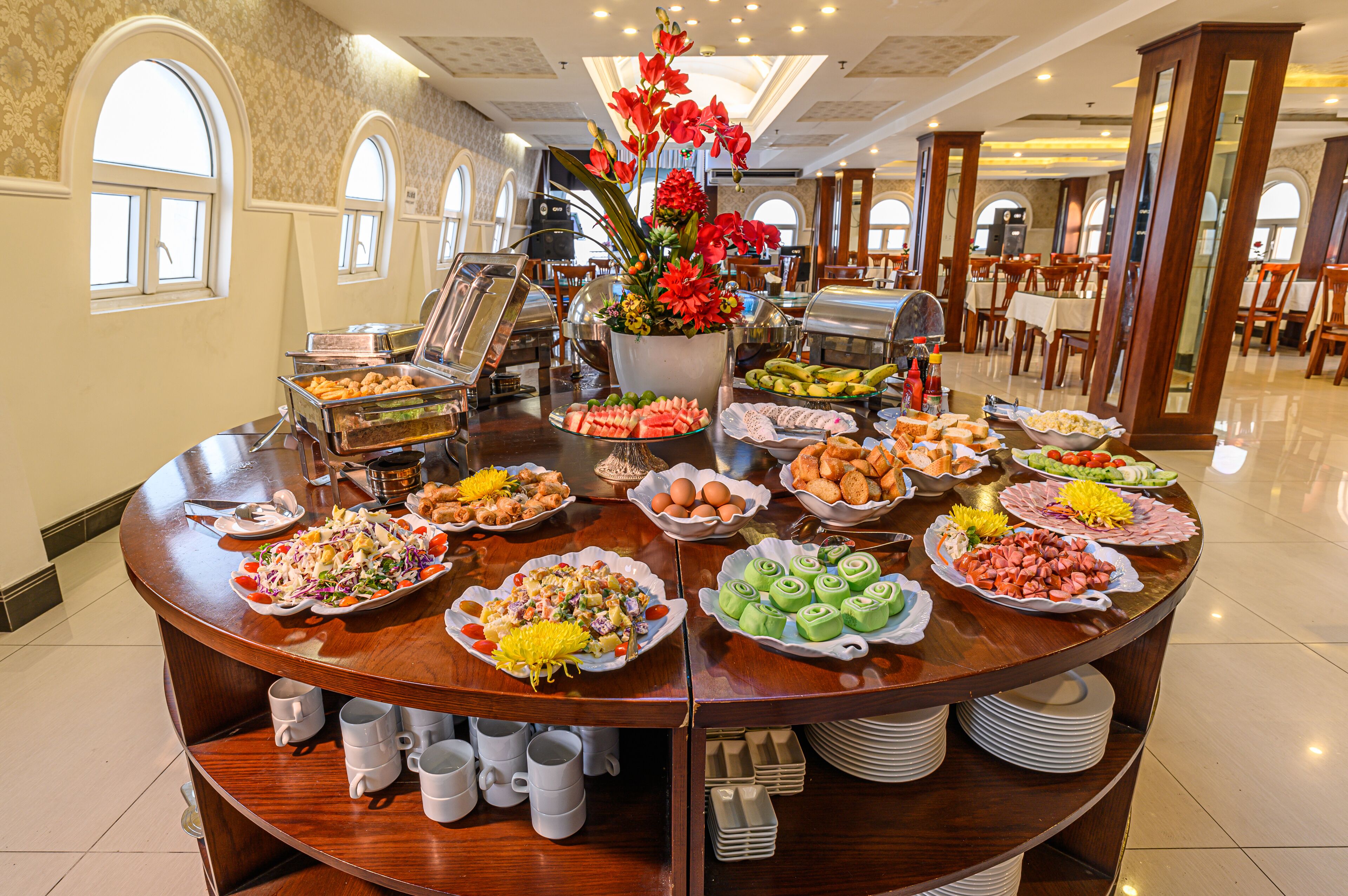 Morgunverðarhlaðborð daglega (100000 VND á mann)