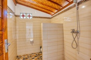 Bathroom - Sarivanna Penida  (Penida Island)
