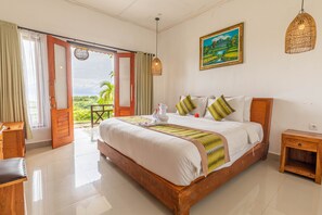 Dobbeltrom – deluxe | Skrivebord, wi-fi (inkludert) og sengetøy