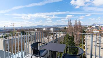 Superior Apartment | Terrace/patio