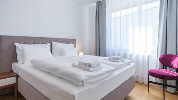 Basic Apartment | 1 bedroom, soundproofing, free WiFi, bed sheets