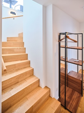 Signature-Apartment | Wohnbereich | Flachbildfernseher