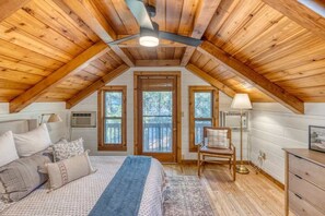 6 habitaciones, tabla de planchar con plancha, wifi y ropa de cama 