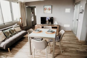 Interior - - (Santa Cruz de Tenerife)