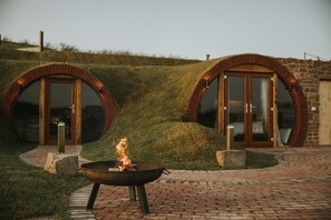 Property grounds - Otters View - Underground Hobbit Home Sleeping 6 guests, Pet Friendly (Rhayader)