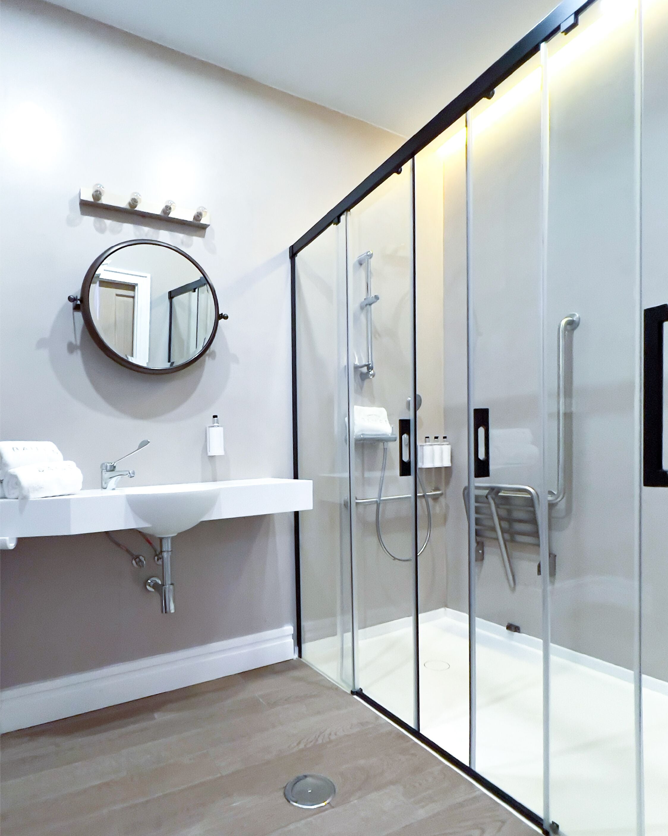 Photo - Honest Sevilla Hotel