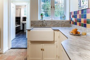 Bathroom - Sunny Beck Cottage - cosy cottage in Mundesley (Mundesley)