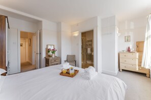 3 chambres, Wi-Fi gratuit, draps fournis