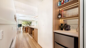 Interior - Blairgowrie Birdsong stroll to beach (Blairgowrie)