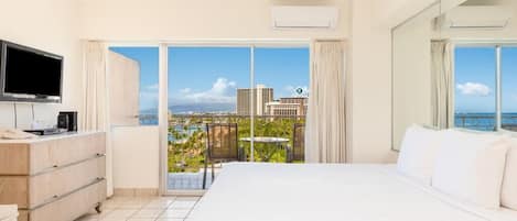 Fer et planche à repasser, accès Internet