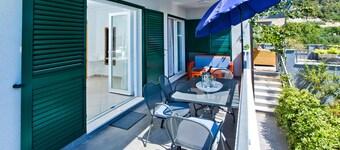 Apartments Maslina