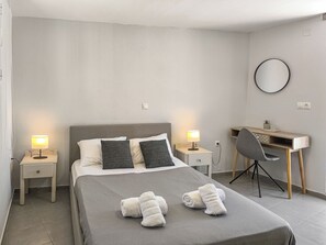 1 bedroom, desk, iron/ironing board, travel cot