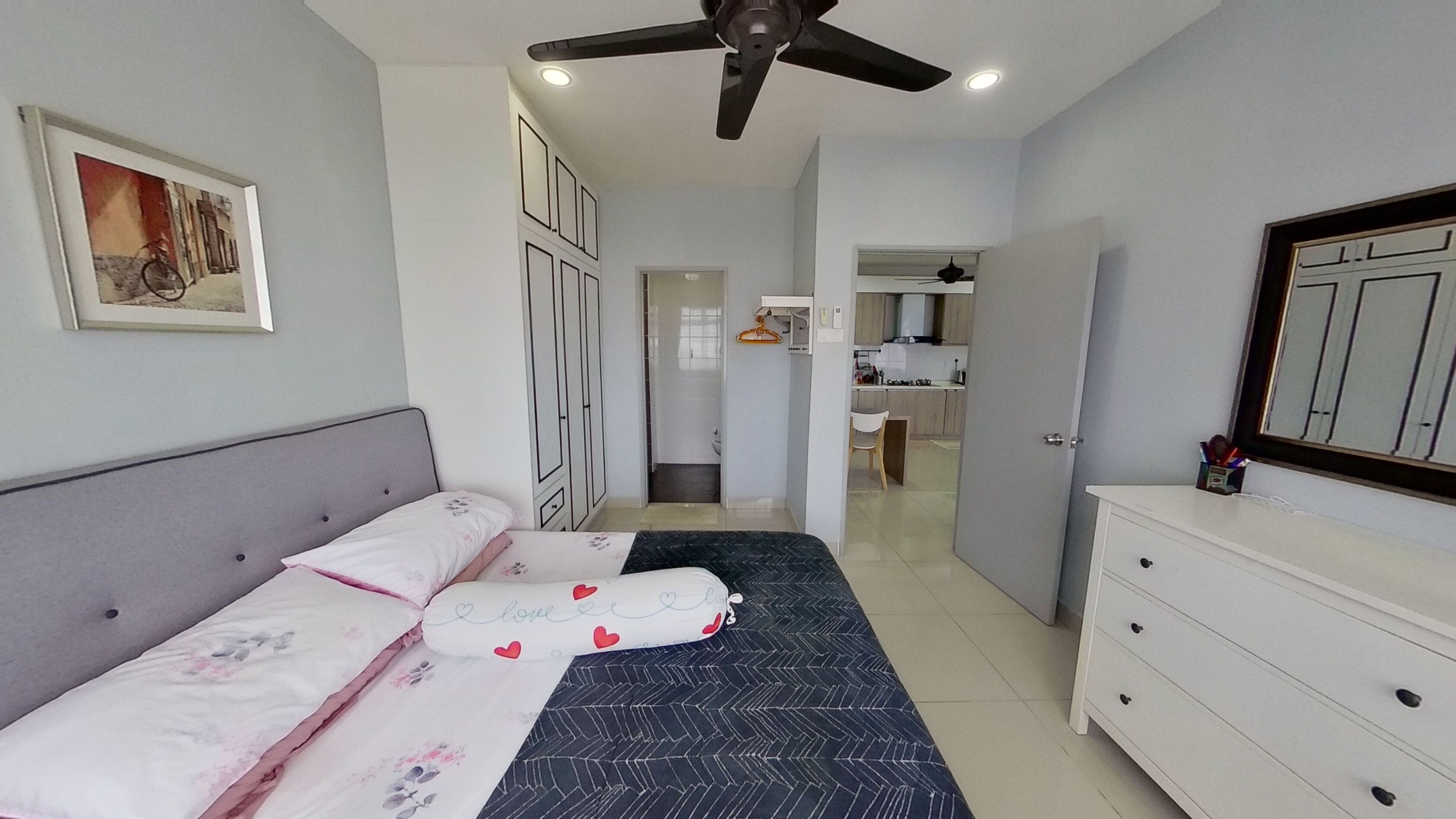 Economy Condo | 3 bilik tidur 