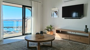 Suite | Living area - The Anchor (Cape Town)